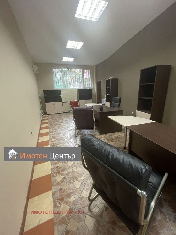 Издаје се  Схоп Софија , Банишора , 35 м2 | 83761827 - слика [4]