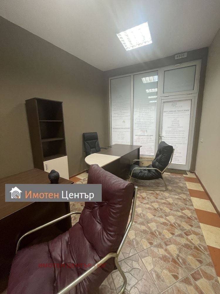 Издаје се  Схоп Софија , Банишора , 35 м2 | 83761827 - слика [8]