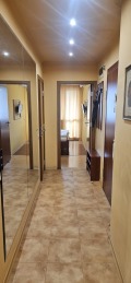 Дава под наем МНОГОСТАЕН, гр. София, Център, снимка 16