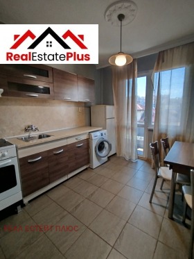 1 Schlafzimmer Idealen zentar, Plewen