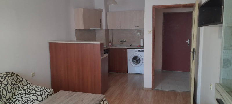En renta  1 dormitorio Plovdiv , Karshiyaka , 68 metros cuadrados | 87809180