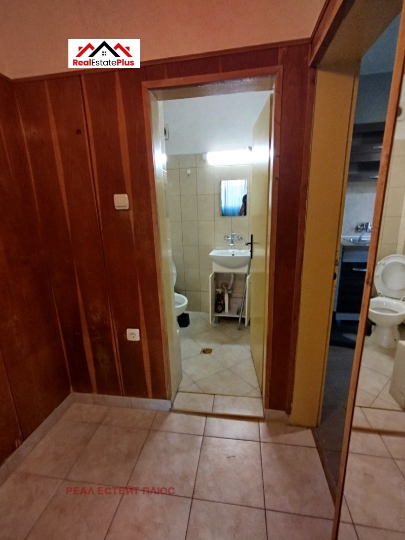 Zu vermieten  1 Schlafzimmer Plewen , Idealen zentar , 70 qm | 19013329 - Bild [6]