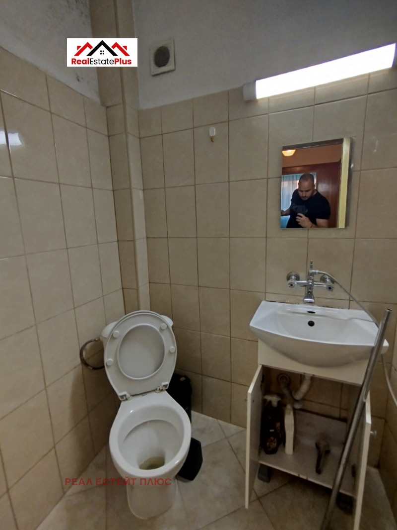 Zu vermieten  1 Schlafzimmer Plewen , Idealen zentar , 70 qm | 19013329 - Bild [5]