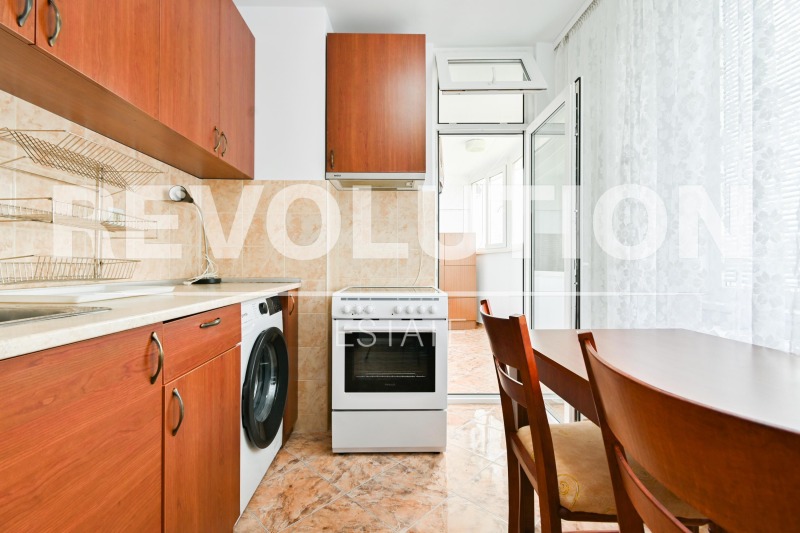 Zu vermieten  1 Schlafzimmer Sofia , Poligona , 65 qm | 66300197 - Bild [5]