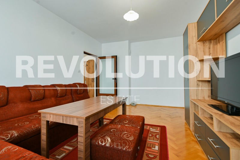 Zu vermieten  1 Schlafzimmer Sofia , Poligona , 65 qm | 66300197 - Bild [3]