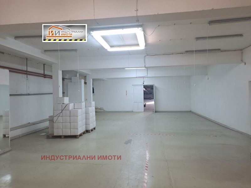 Дава под наем СКЛАД, гр. Пловдив, Индустриална зона - Тракия, снимка 4 - Складове - 52958703