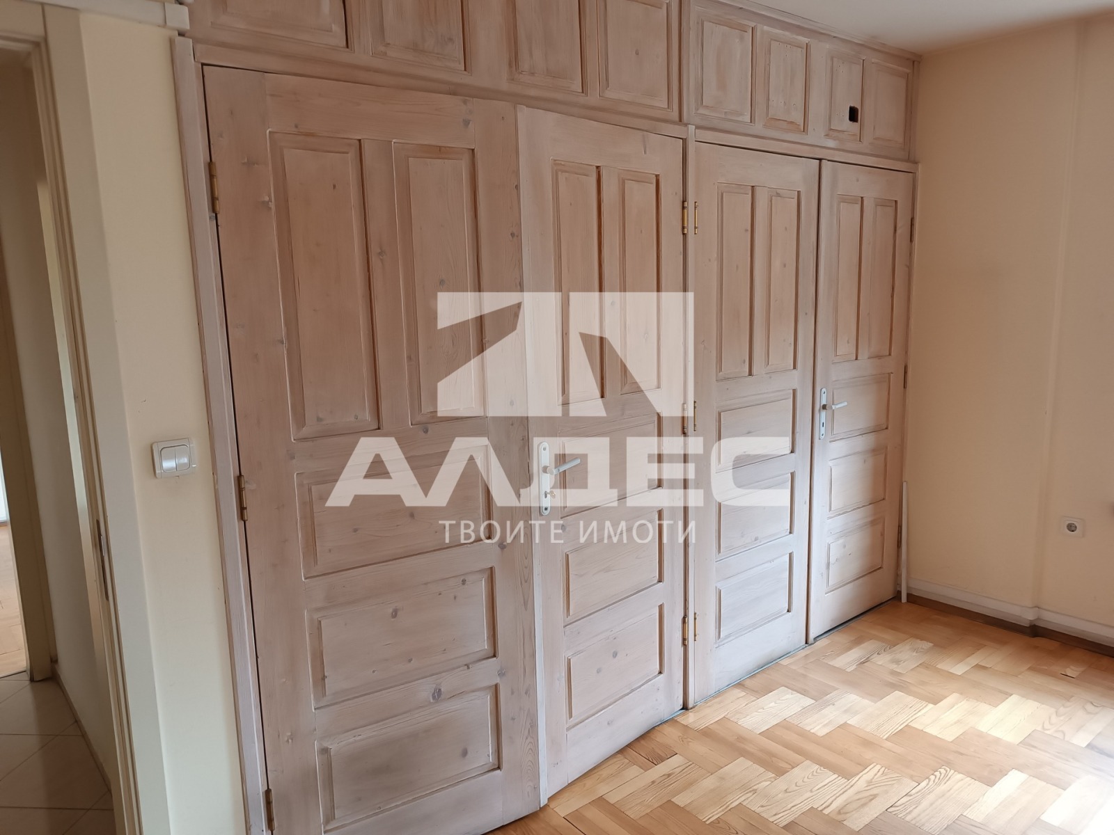 Дава под наем ОФИС, гр. София, Лозенец, снимка 2 - Офиси - 53987415