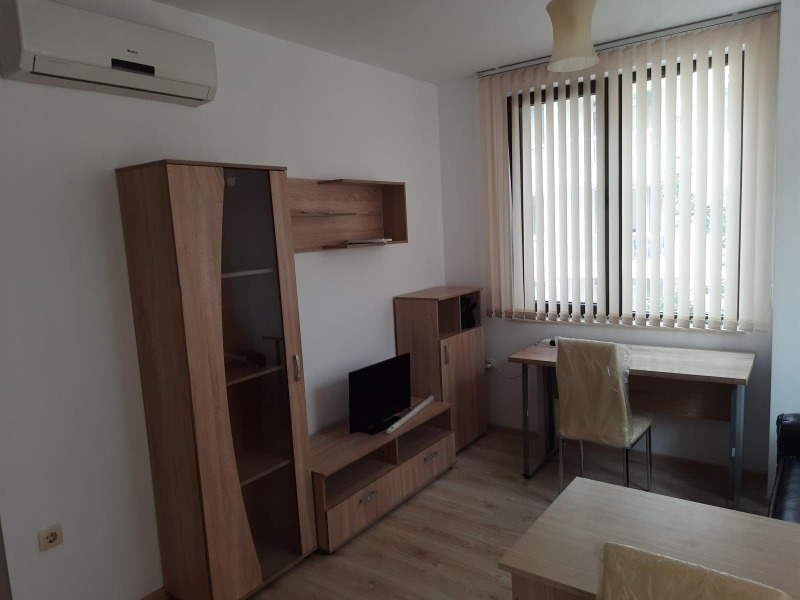 Para alugar  1 quarto Plovdiv , Mladejki Halm , 50 m² | 74010733 - imagem [4]