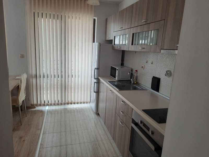 Para alugar  1 quarto Plovdiv , Mladejki Halm , 50 m² | 74010733 - imagem [2]