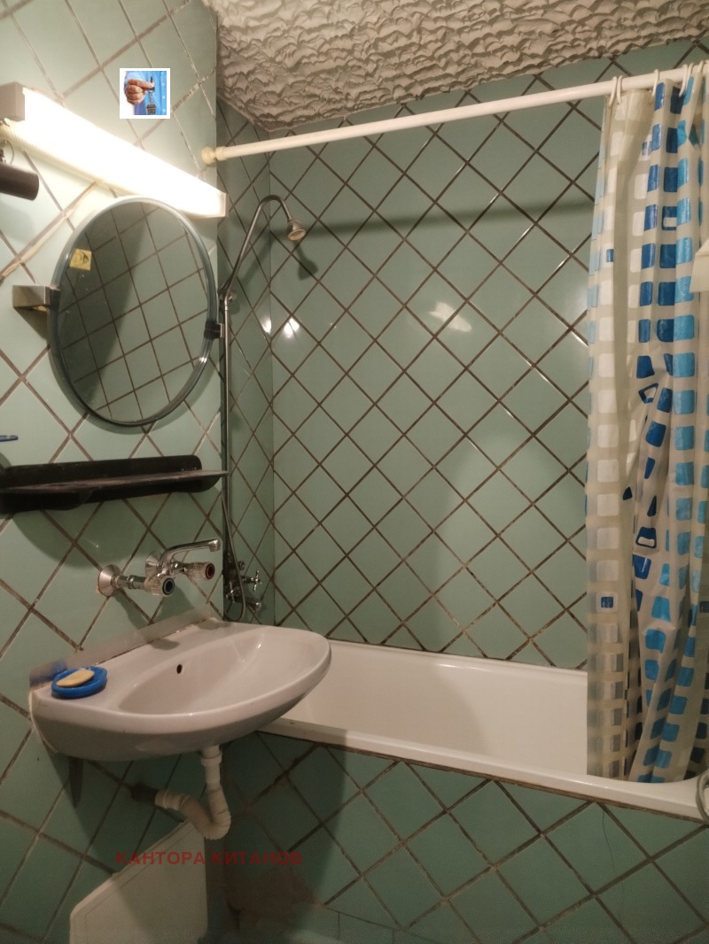 Zu vermieten  2 Schlafzimmer Sofia , Fondowi schilishta , 89 qm | 29486961 - Bild [8]