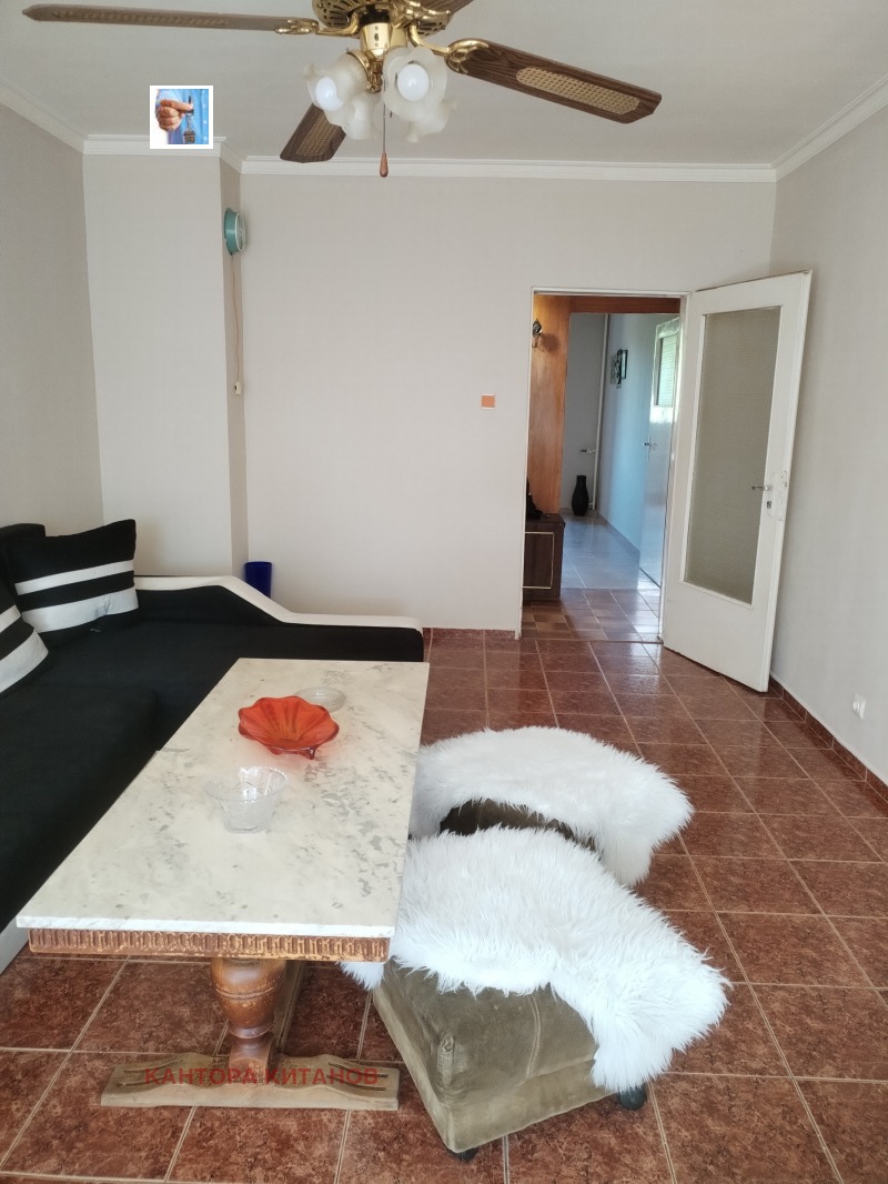Zu vermieten  2 Schlafzimmer Sofia , Fondowi schilishta , 89 qm | 29486961 - Bild [2]