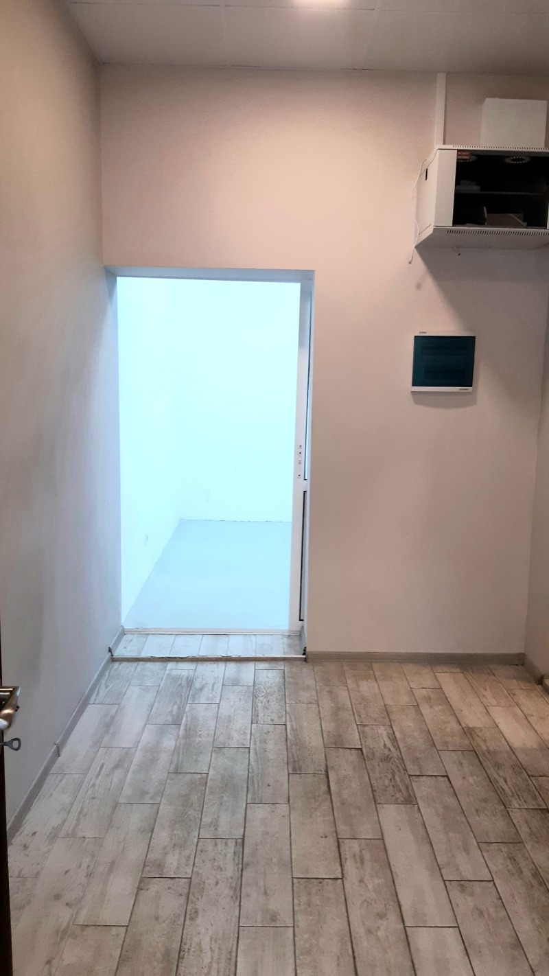 En renta  Oficina Dobrich , Tsentar , 72 metros cuadrados | 18448363 - imagen [7]