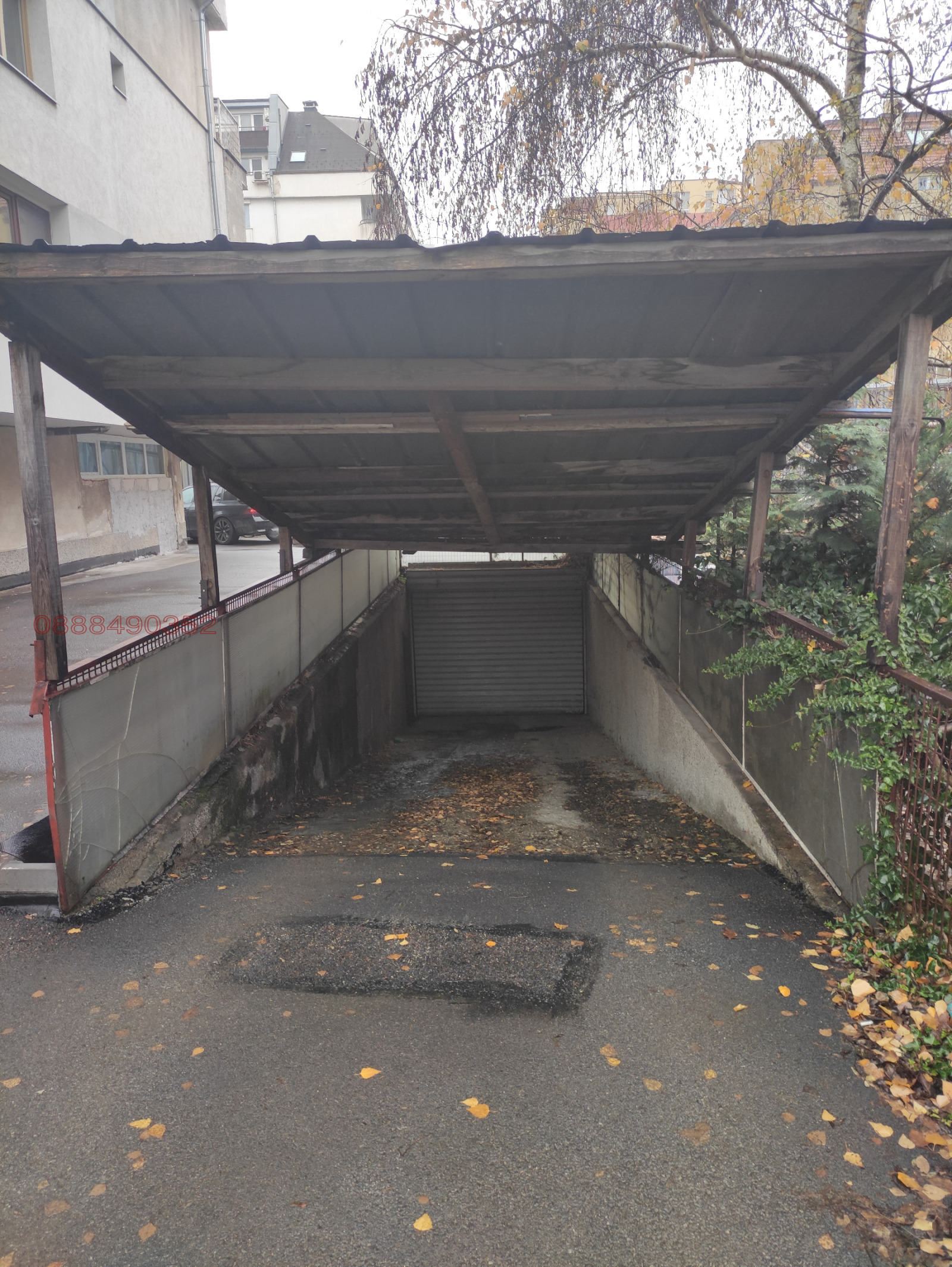 Дава под наем ГАРАЖ, ПАРКОМЯСТО, гр. София, Дървеница, снимка 8 - Гаражи и паркоместа - 55189941