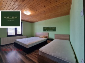 Hus Gulv Tsentar, Veliko Tarnovo 8