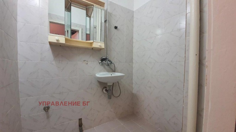 Дава под наем  2-стаен град София , Красно село , 70 кв.м | 95752923 - изображение [7]