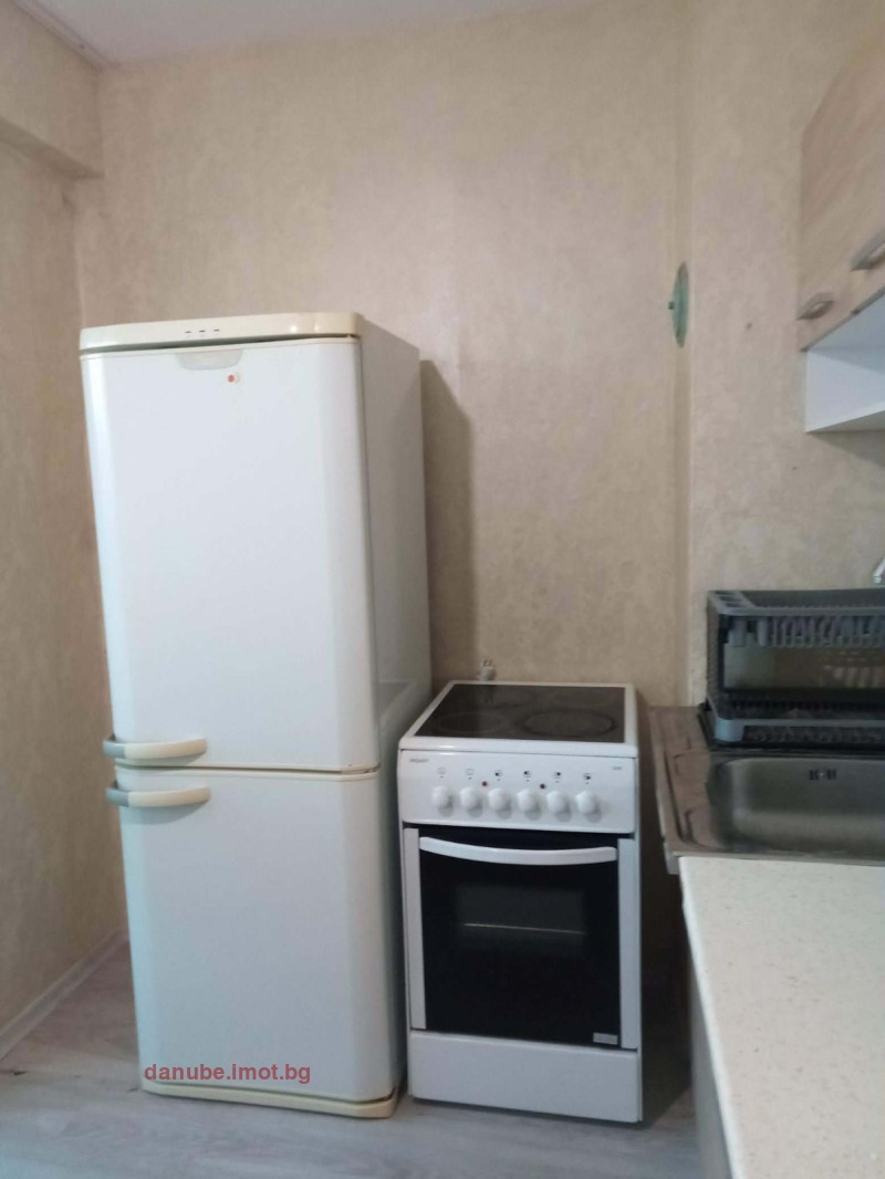 Дава под наем 2-СТАЕН, гр. Русе, Родина 1, снимка 2 - Апартаменти - 53203744