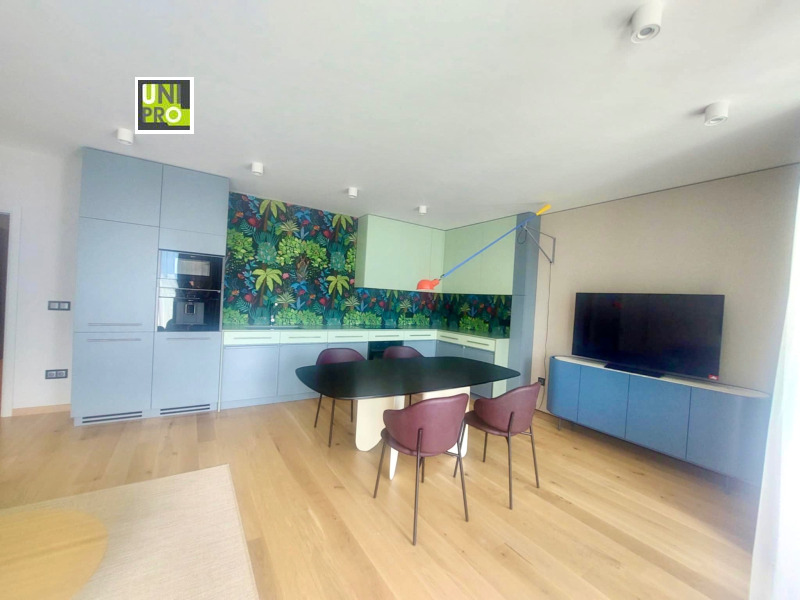 Издаје се  2 спаваће собе Софија , Изток , 120 м2 | 34253352 - слика [3]