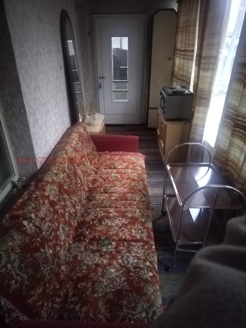 Дава под наем КЪЩА, гр. Разград, Абитрус, снимка 5 - Къщи - 53164885