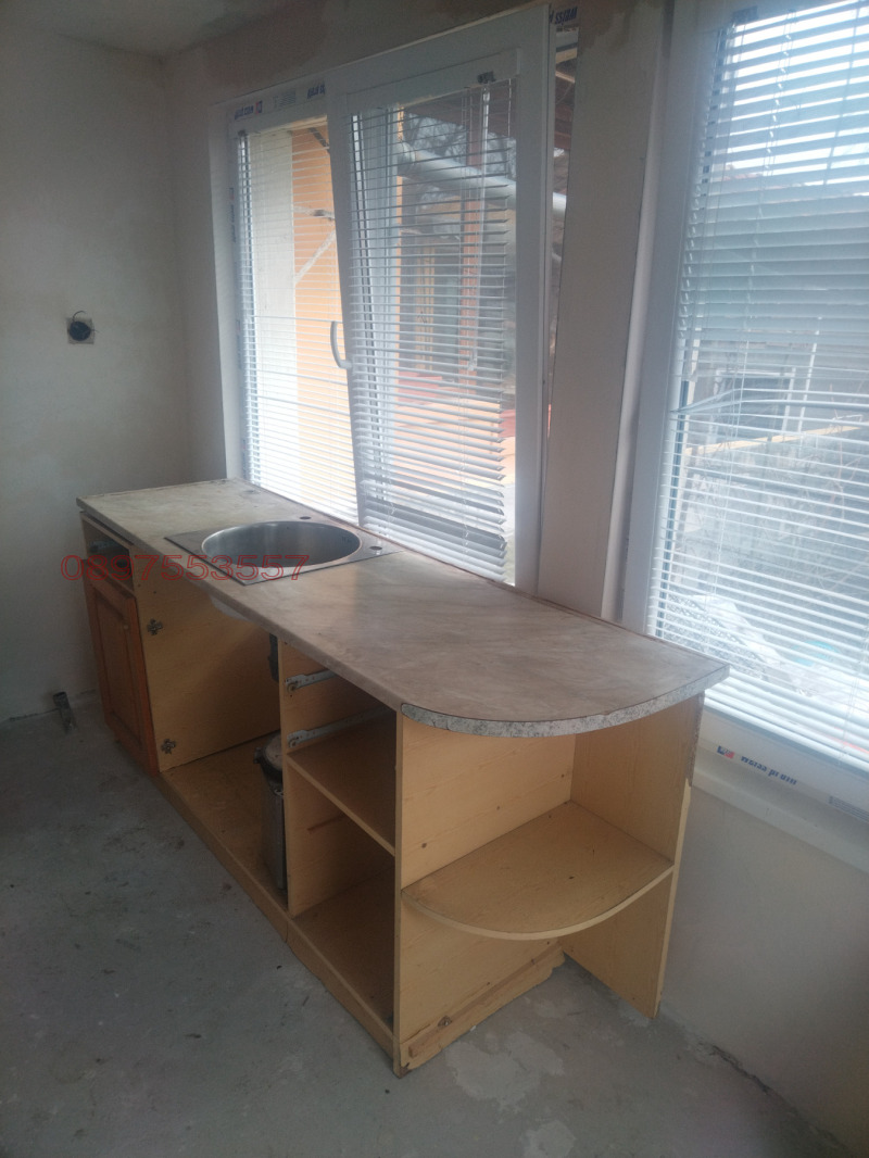 Дава под наем КЪЩА, гр. Разград, Абитрус, снимка 10 - Къщи - 53164885