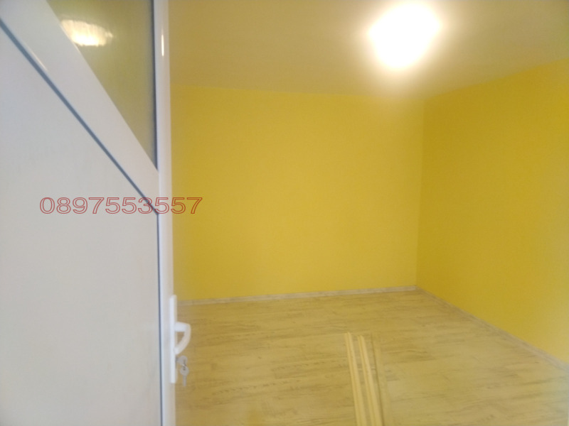 Дава под наем КЪЩА, гр. Разград, Абитрус, снимка 11 - Къщи - 53164885