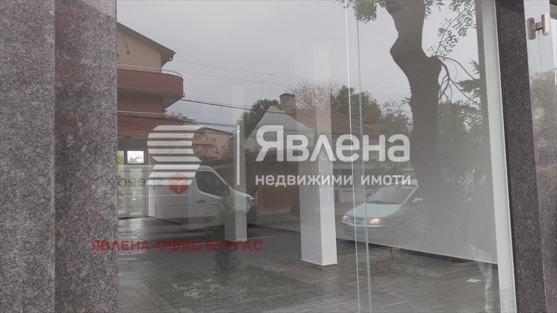 Дава под наем МАГАЗИН, гр. Бургас, Сарафово, снимка 2 - Магазини - 52407161