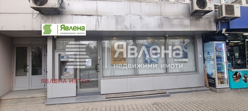 Дава под наем МАГАЗИН, гр. София, Център