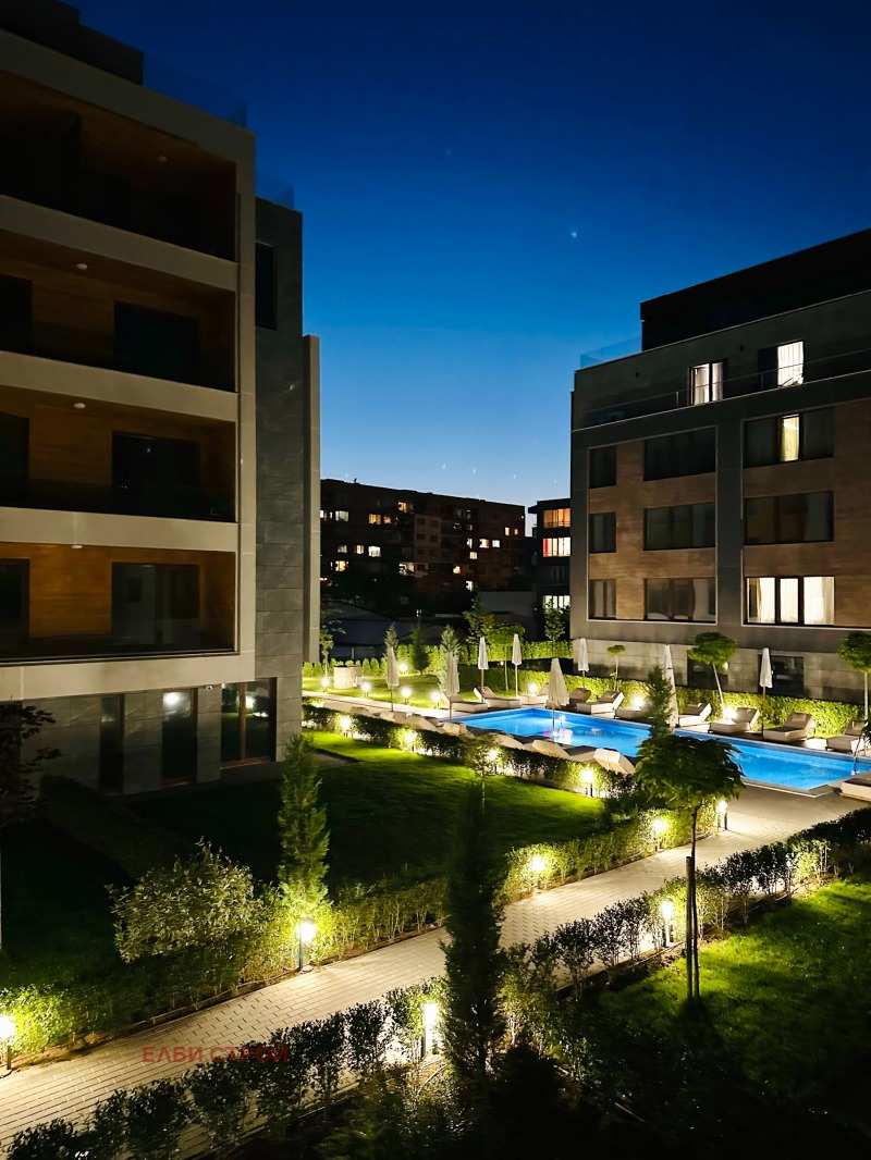 Do wynajęcia  1 sypialnia Pernik , Iztok , 81 mkw | 36364918 - obraz [14]
