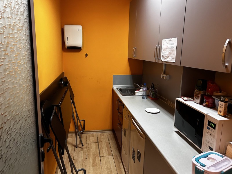 K pronájmu  Kancelář Sofia , Mladost 1 , 196 m2 | 99618897 - obraz [7]