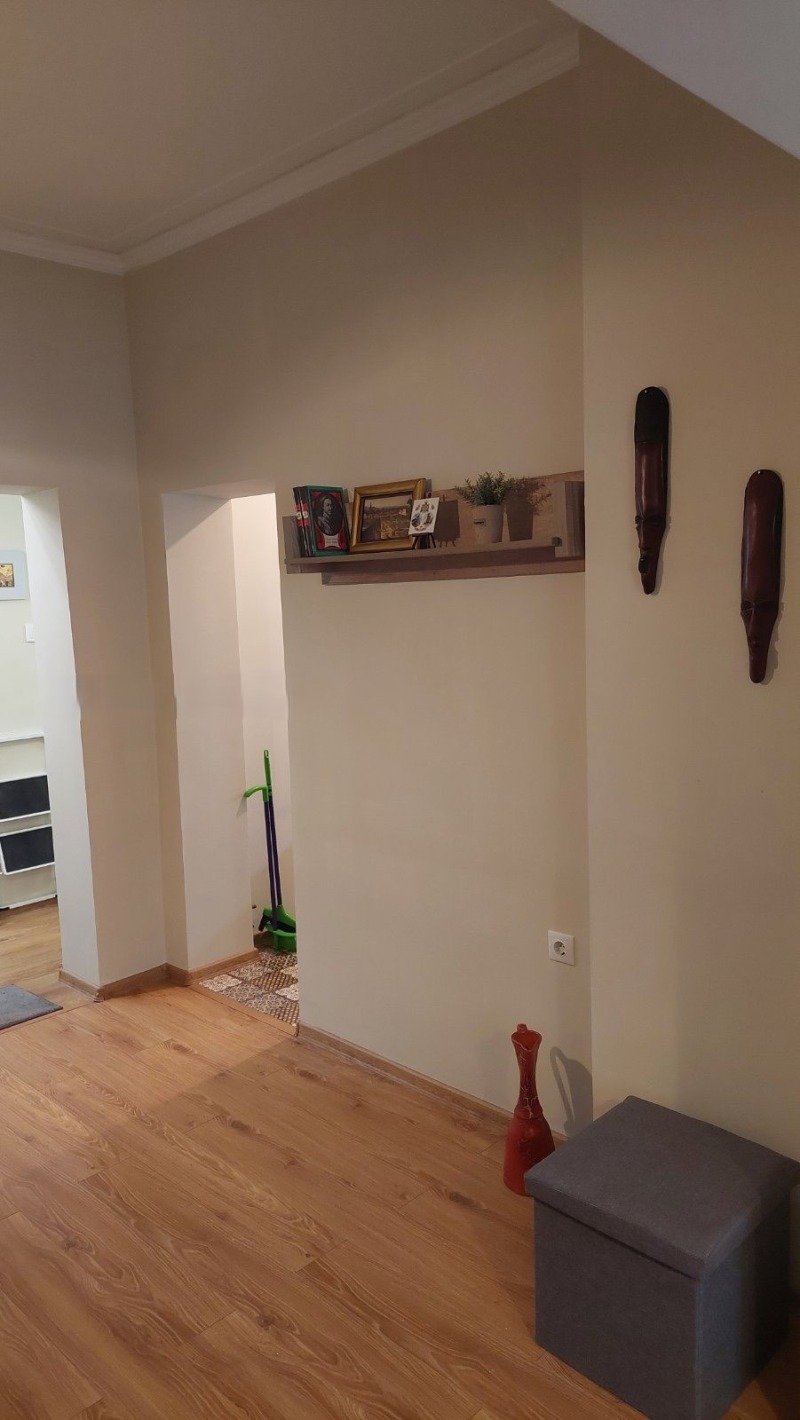 De inchiriat  Casa Plovdiv , Țentâr , 70 mp | 32523097 - imagine [12]