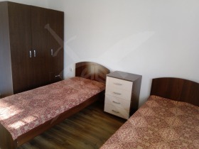 2 Schlafzimmer Pogrebi, Warna 3