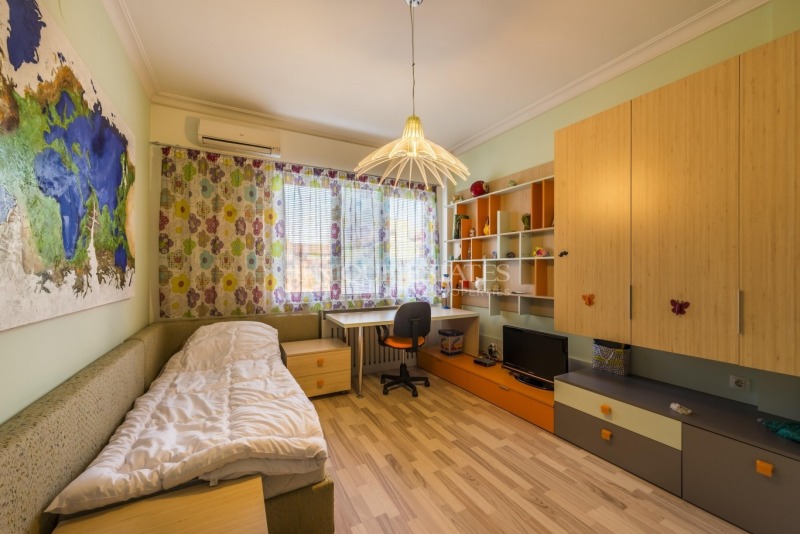 För uthyrning  2 sovrum Sofia , Centar , 118 kvm | 68805168 - bild [7]