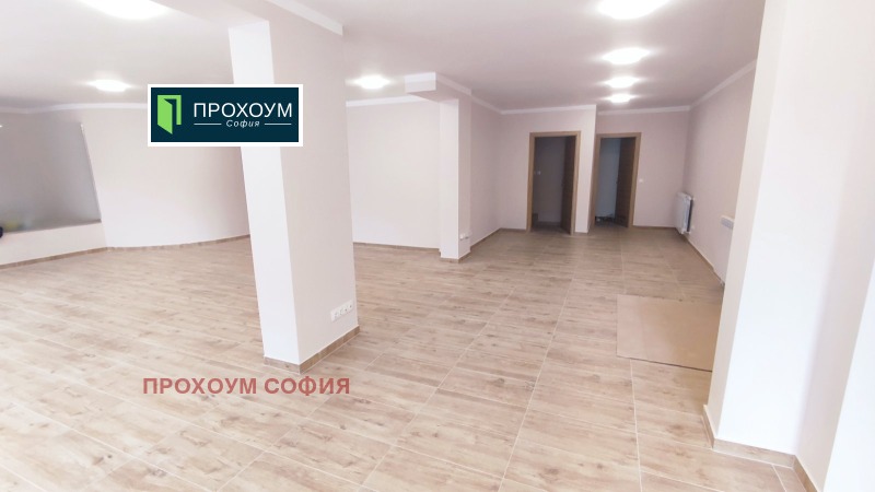 Da affittare  Ufficio Sofia , Zona B-19 , 195 mq | 60884066 - Immagine [2]