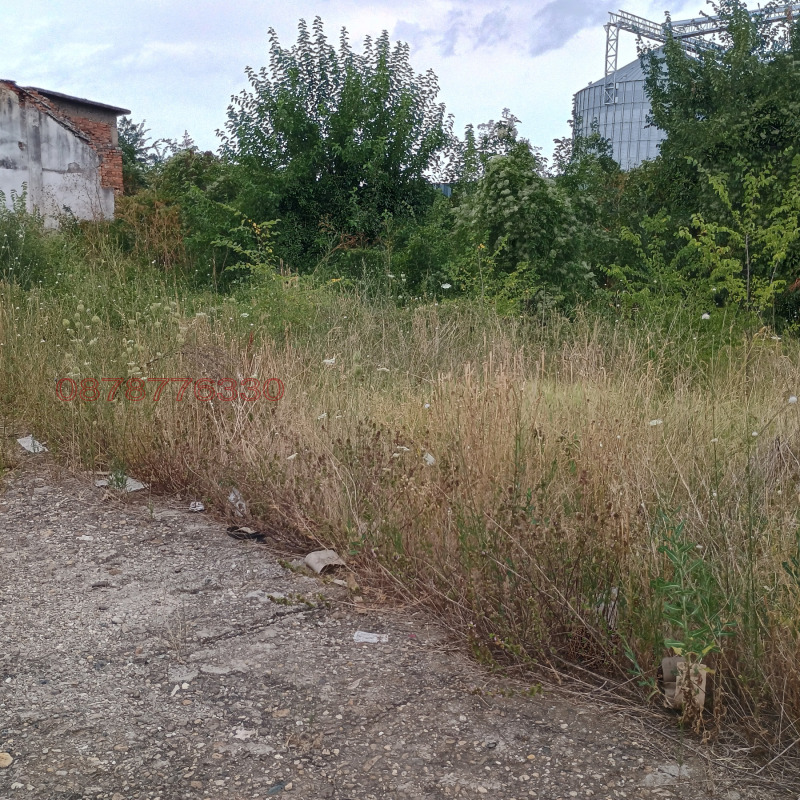 Дава под наем МЯСТО, гр. Бяла Слатина, област Враца, снимка 3 - Парцели - 52987549