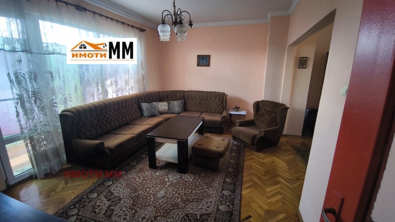 Da affittare  2 camere da letto Plovdiv , Vastanicheski , 98 mq | 32453029