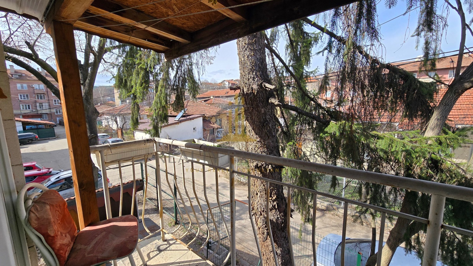 Дава под наем КЪЩА, гр. Перник, Красно село, снимка 13 - Къщи - 53605201