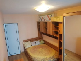 2 slaapkamers Lazur, Burgas 10