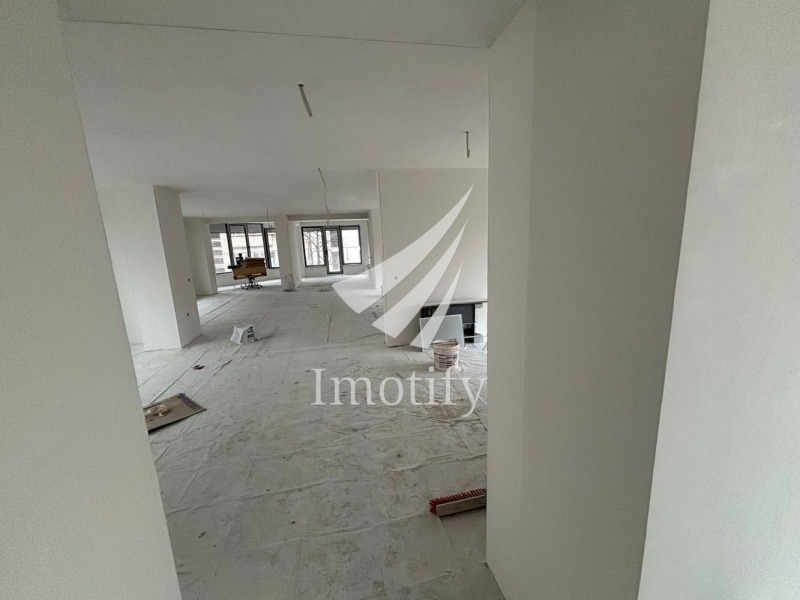 Zu vermieten  Büro Sofia , Oborishte , 1500 qm | 81014714 - Bild [4]