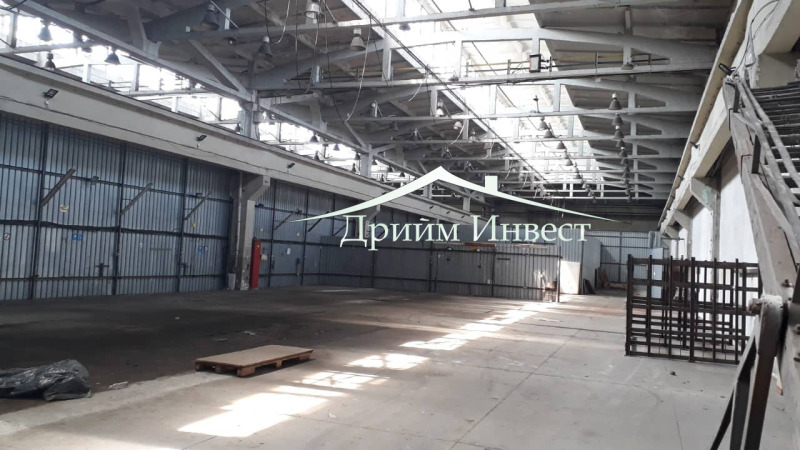 En renta  Edificio industrial Plovdiv , Industrialna zona - Yug , 500 metros cuadrados | 52811287 - imagen [2]