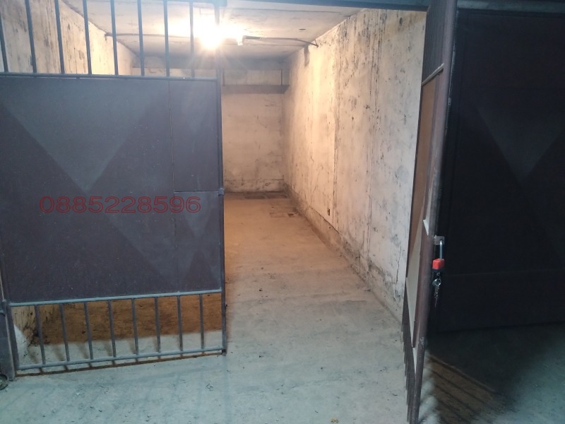 Дава под наем ГАРАЖ, ПАРКОМЯСТО, гр. София, Лозенец