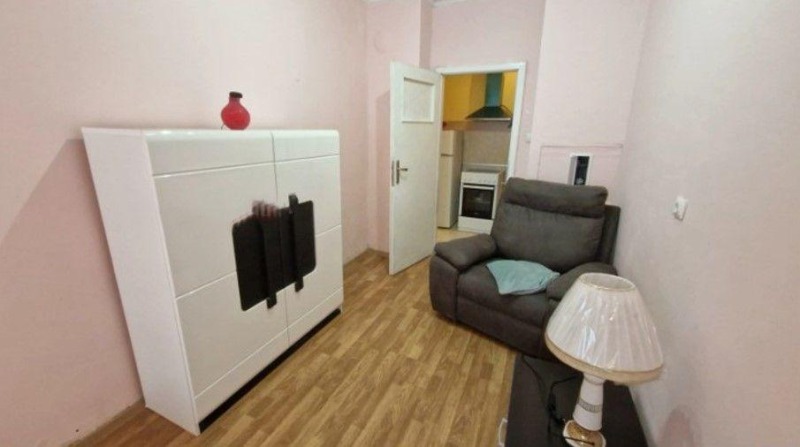 Дава под наем 2-СТАЕН, гр. София, Бъкстон