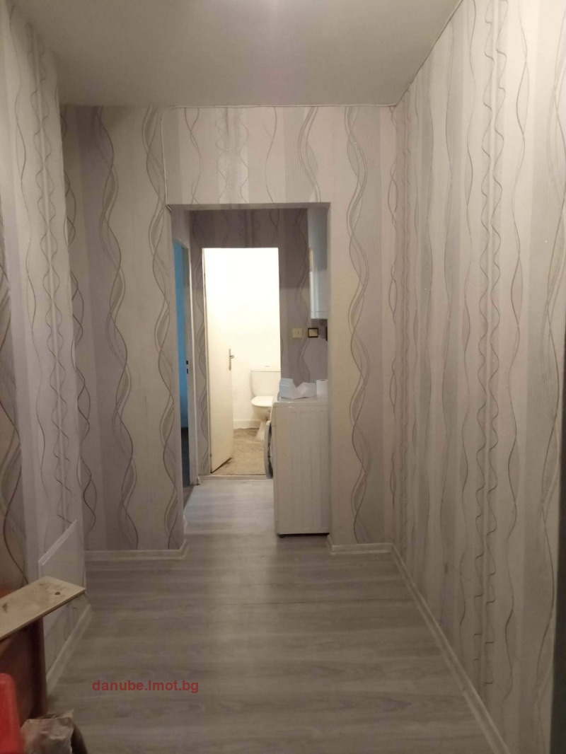 Дава под наем 2-СТАЕН, гр. Русе, Родина 1, снимка 6 - Апартаменти - 53191476