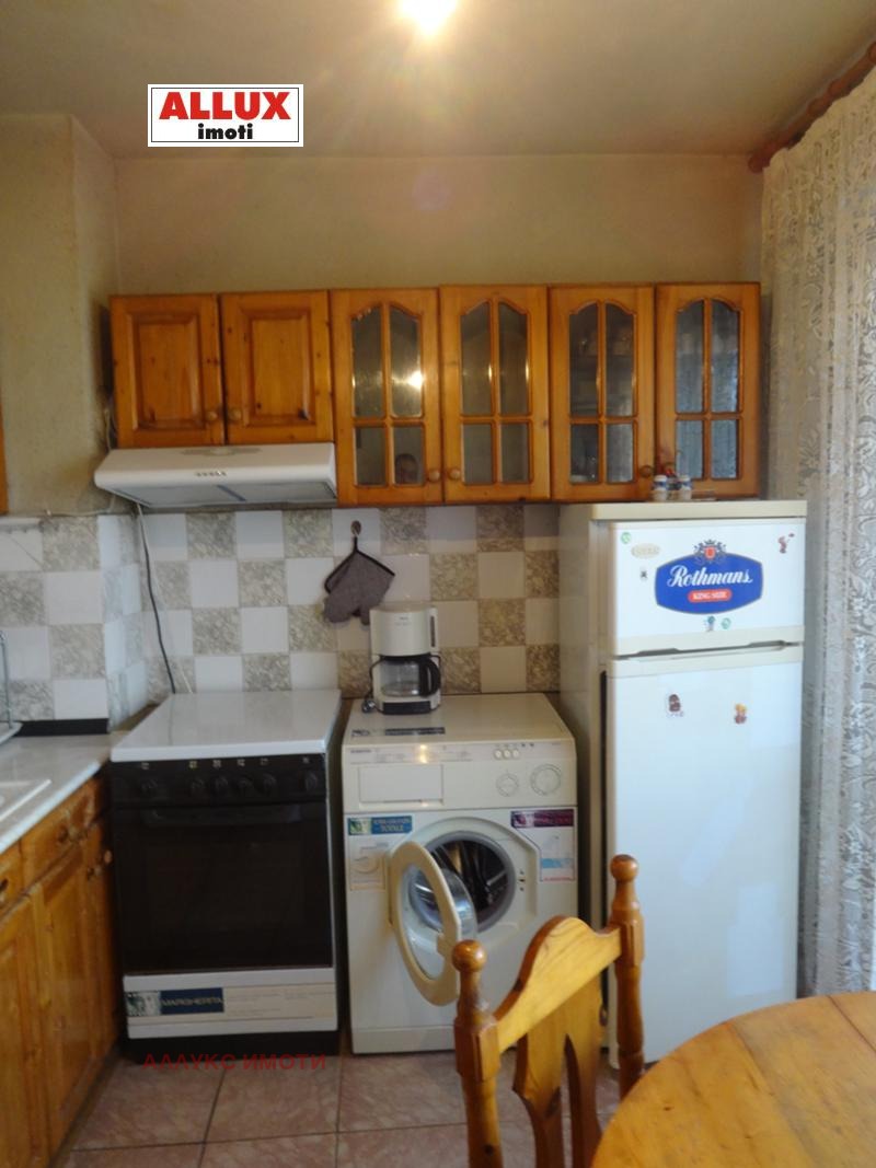 В аренду  2 спальни Русе , Родина 1 , 80 кв.м | 36063655 - изображение [4]