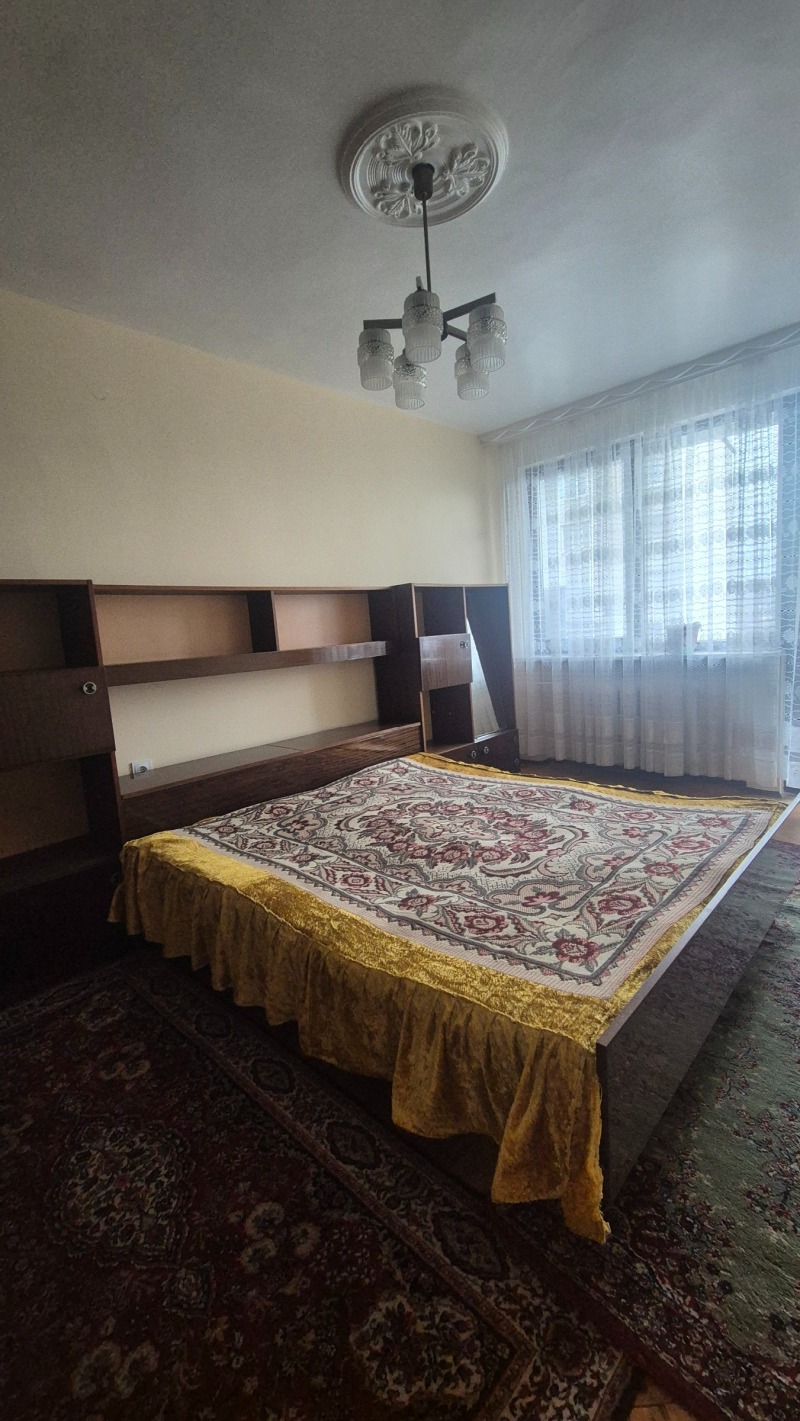 Дава под наем 3-СТАЕН, гр. София, Красна поляна 2