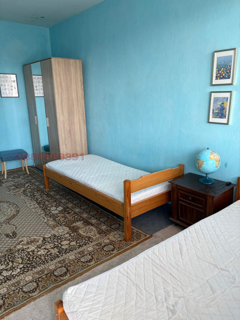 Дава под наем МНОГОСТАЕН, гр. Велико Търново, Център, снимка 6 - Апартаменти - 52781718