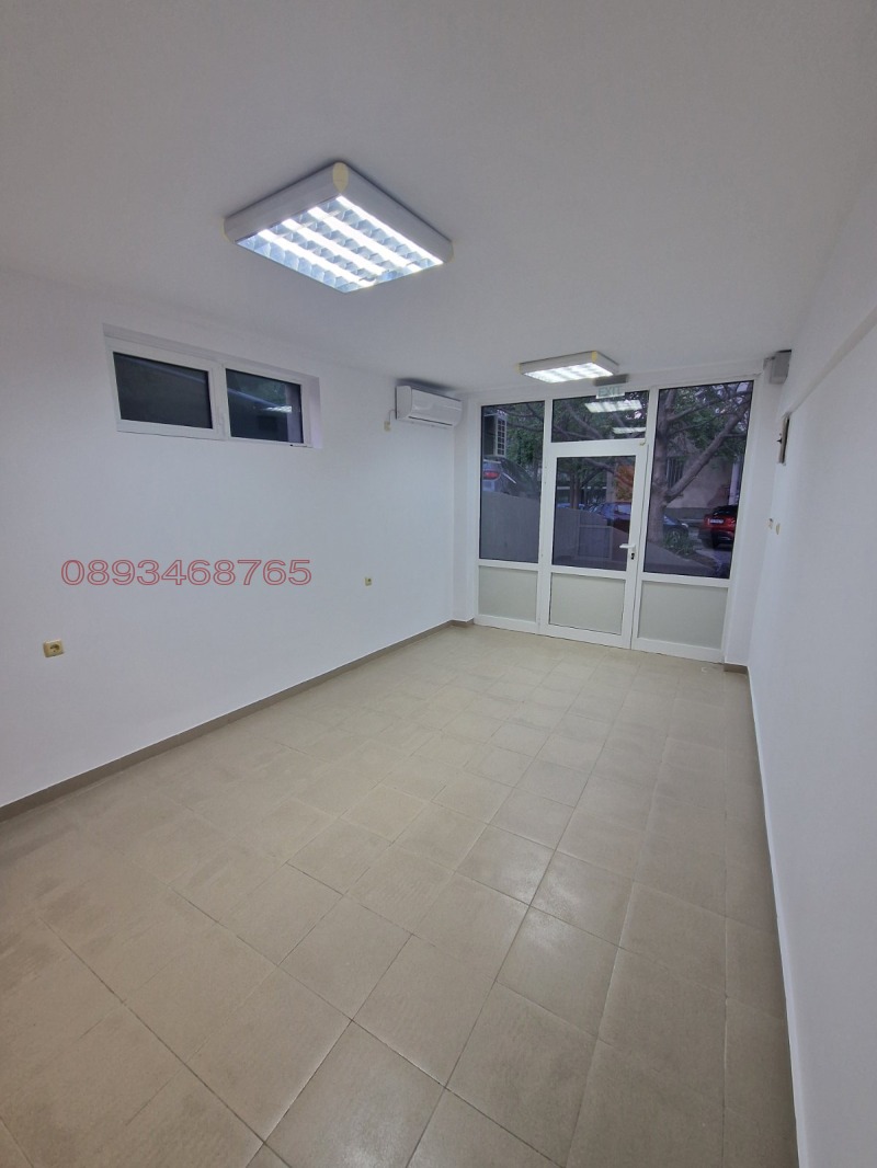 Дава под наем ОФИС, гр. Шумен, Център