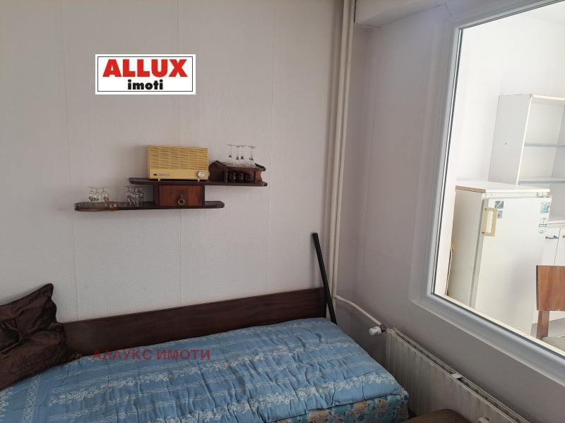 Kiadó  Stúdió Ruse , Vazrazsdane , 40 négyzetméter | 61559597 - kép [5]