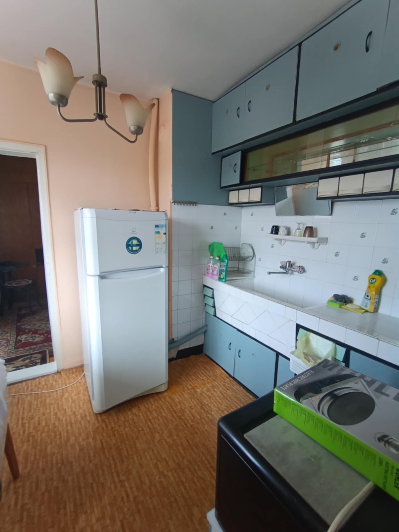Zu vermieten  1 Schlafzimmer Ruse , Schirok zentar , 68 qm | 72653397 - Bild [5]