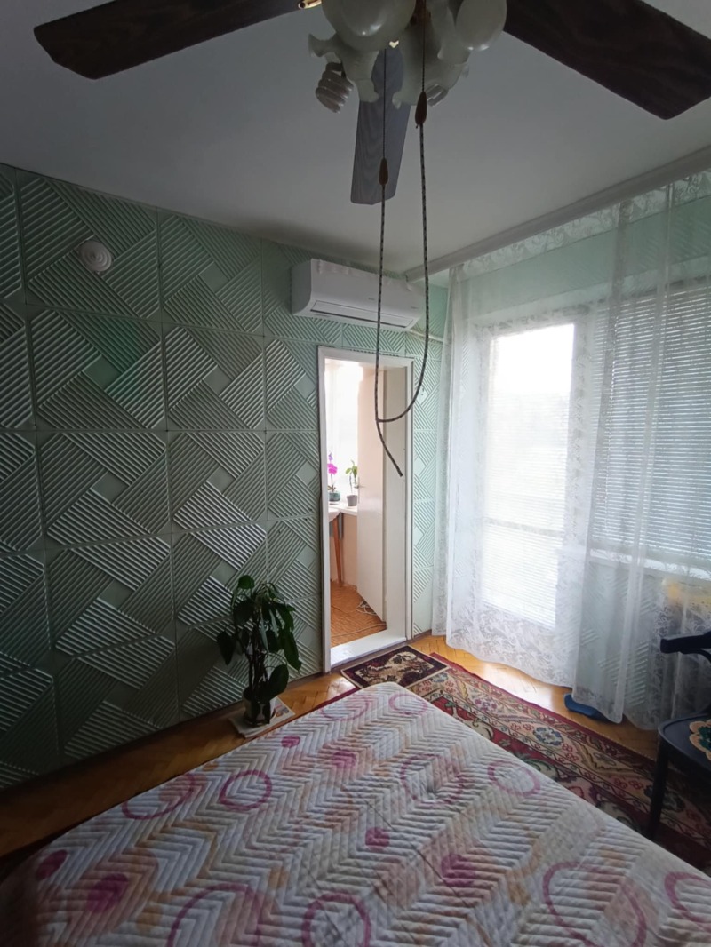 Zu vermieten  1 Schlafzimmer Ruse , Schirok zentar , 68 qm | 72653397 - Bild [8]