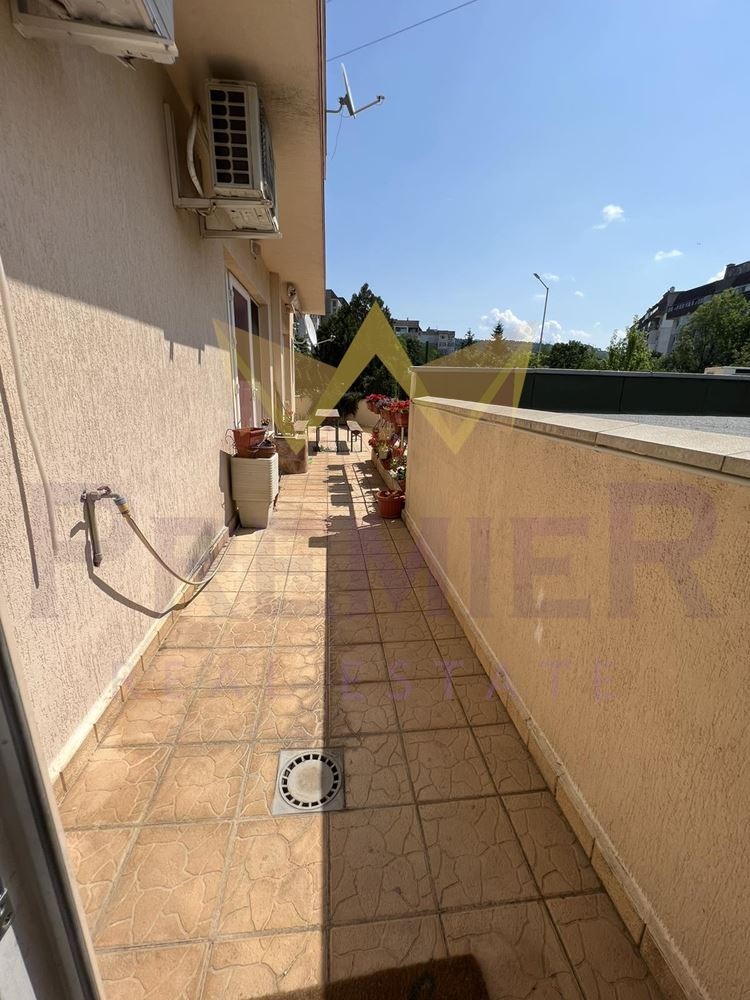 Do wynajęcia  1 sypialnia Warna , Wazrażdane 4 , 55 mkw | 12024500 - obraz [11]