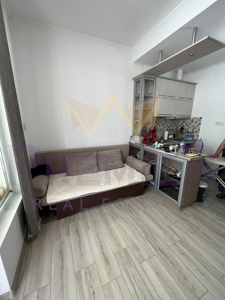 Do wynajęcia  1 sypialnia Warna , Wazrażdane 4 , 55 mkw | 12024500 - obraz [3]